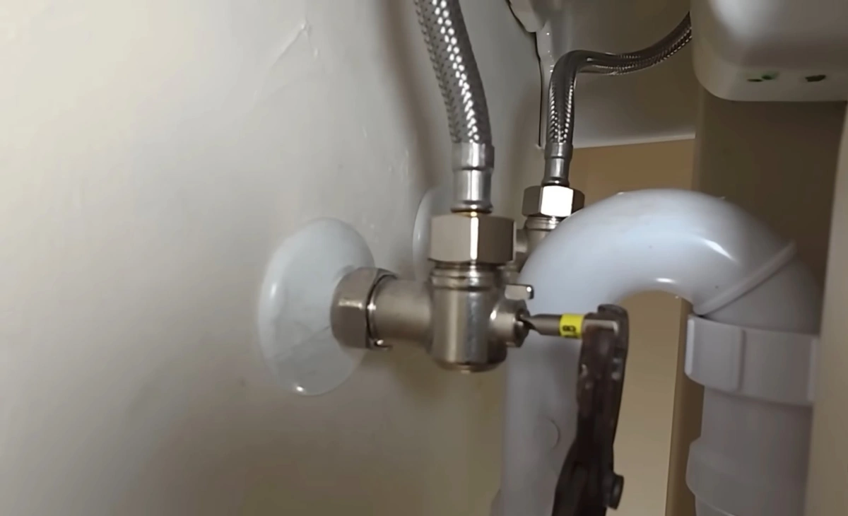 Under sink shutoff valve repair Lebanon PA